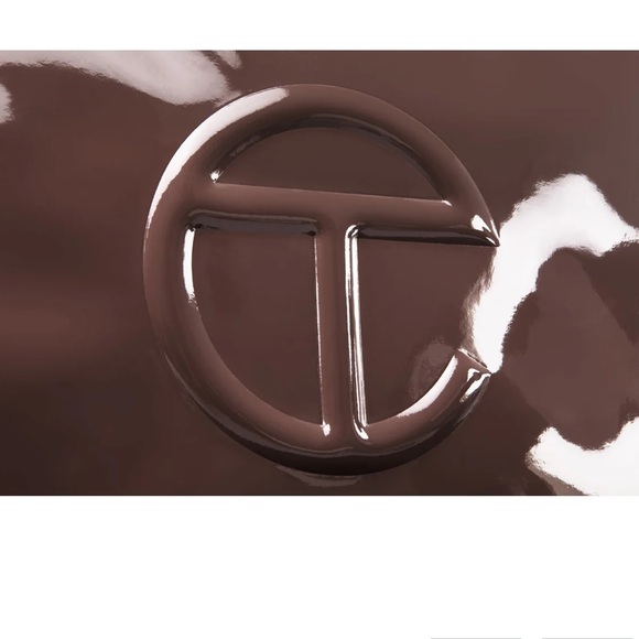 Telfar Chocolate Patent Medium - Picture 3 of 4